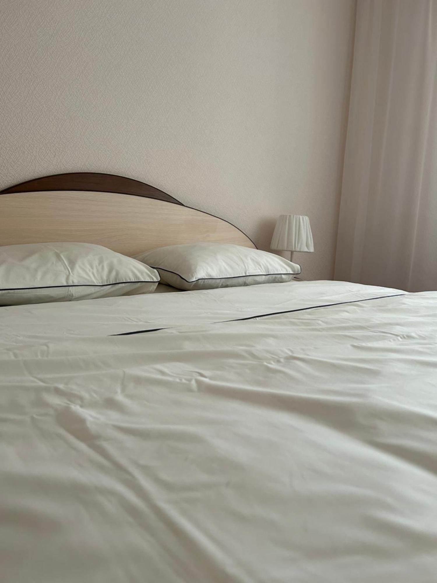 Apartamenti Bulvaris Alūksne Exteriör bild