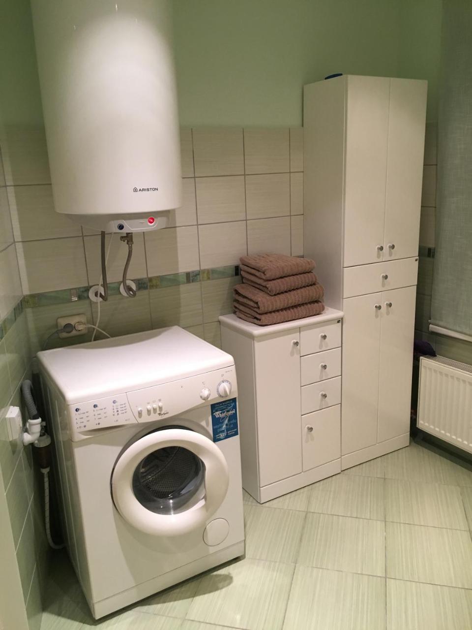 Apartamenti Bulvaris Alūksne Exteriör bild